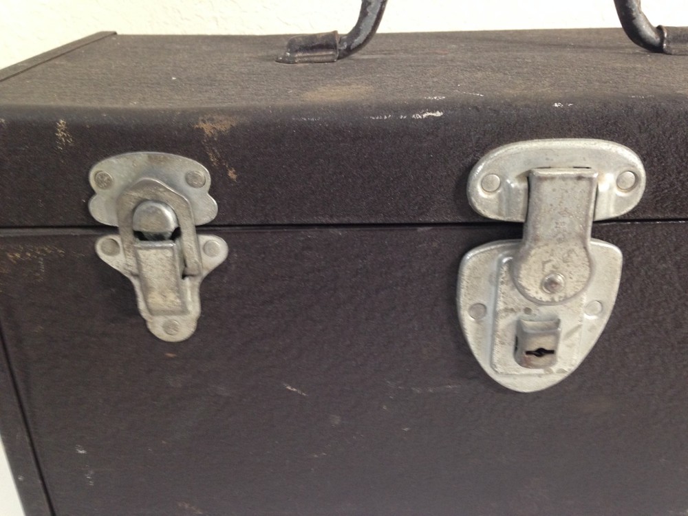 Vtg General Purpose triple Latch Tool Box medium unique size hammered gray brown