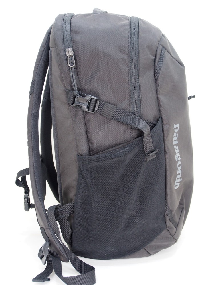 Patagonia Refugio Day Pack Backpack Black