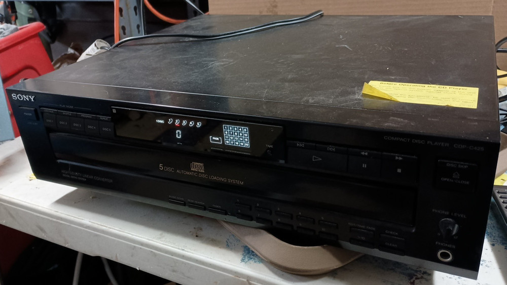 Sony CD Player 5 Disc Changer CDP-C425 -  Tested W/Remote