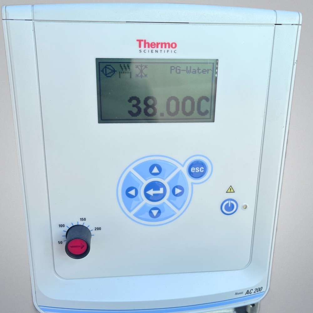 Thermo Scientific Cooling and Heating Circulator With AC200 Controller