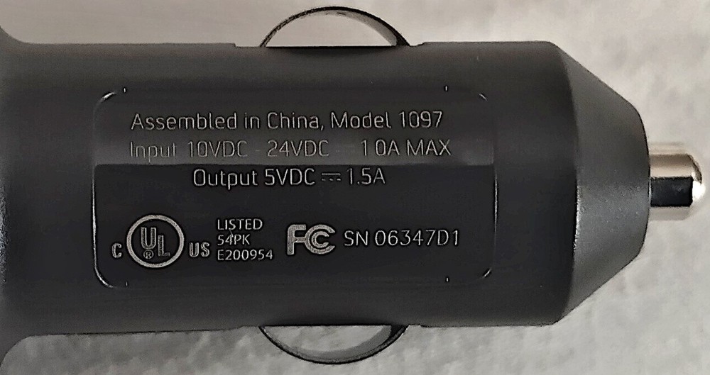 UNTESTED Microsoft Zune Car Pack FM Transmitter & Car Charger Pack w/ Manual