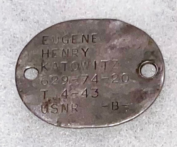 WWII Single USNR Eugene Kotowitz T-43 Dog Tag