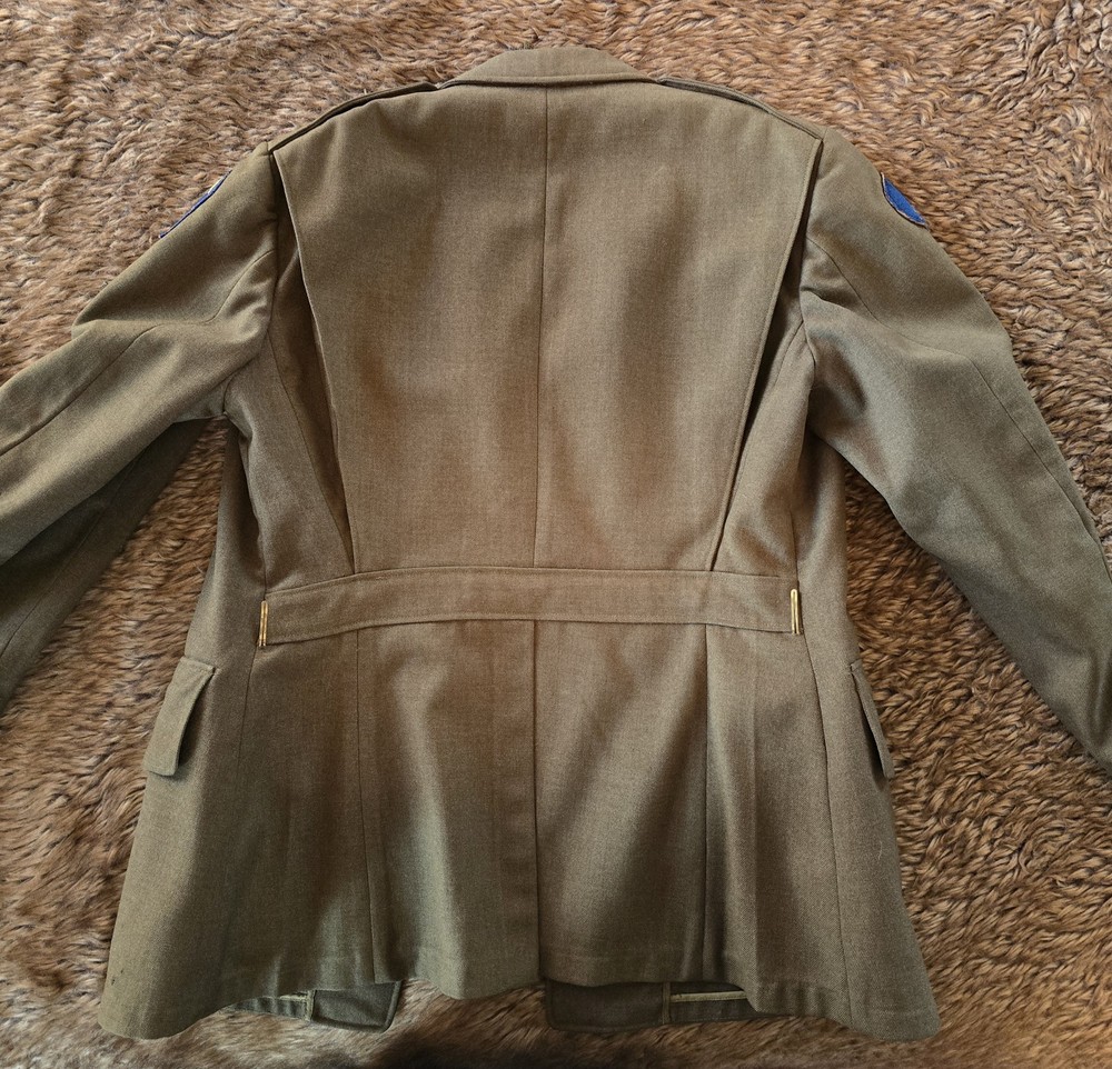 WW2 US Service Jacket, Amphibious Engineers and Pacific Command Corporal 3 YEARS