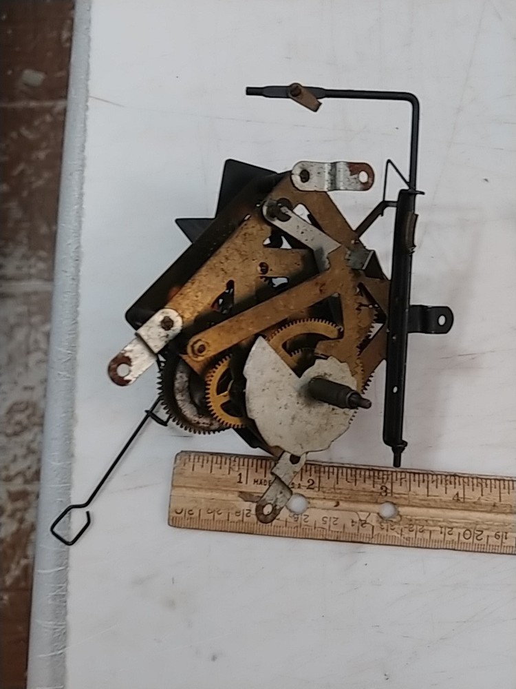MIKEN CUCKOO CLOCK MOVEMENT WITH BIRD