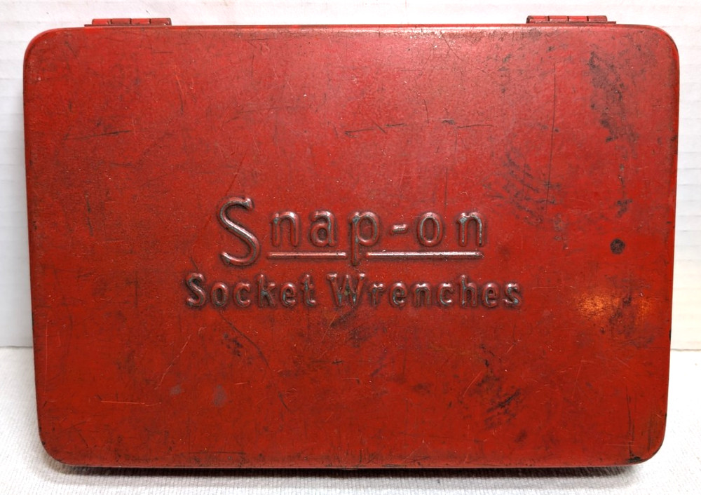 VINTAGE SNAP ON SOCKET WRENCHES EMPTY BOX FOR 1/4 SOCKET SET 8"x5-3/4"x1"