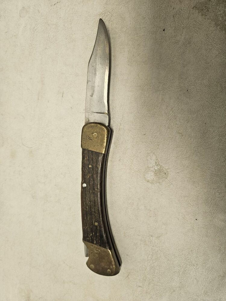 BUCK 110 FOLDING POCKET KNIFE