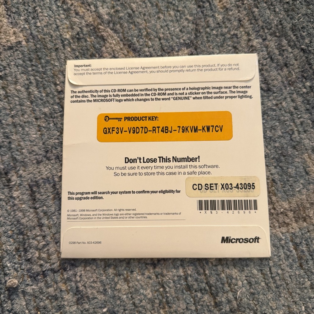 Microsoft Windows 98 Upgrade PC CD-ROM with CD-Key 1998 Original Retail Version