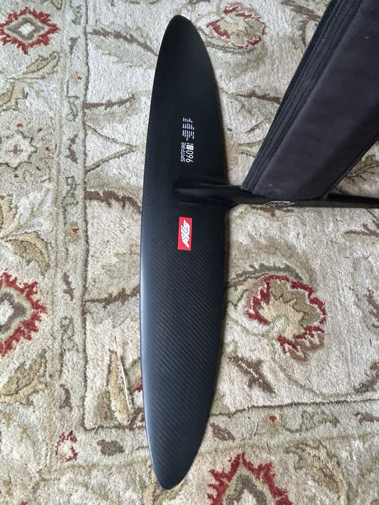 Axis Spitfire 960 Hydrofoil