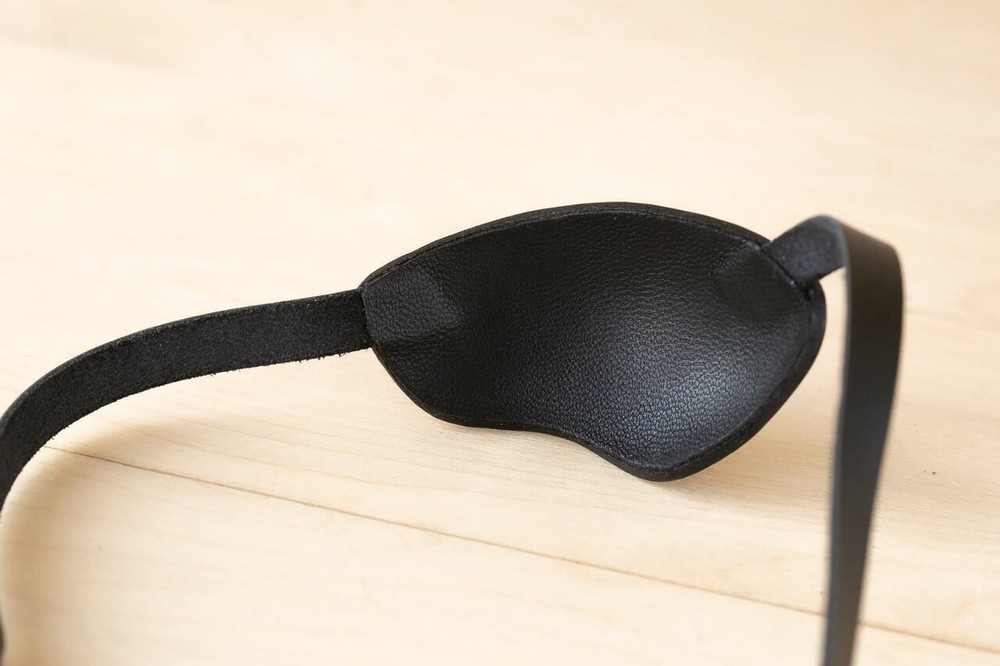 Leather Eye Patch, Eye Patch, Slim Eye Patch, Small Eye Patch, One Eye, Eye Mask