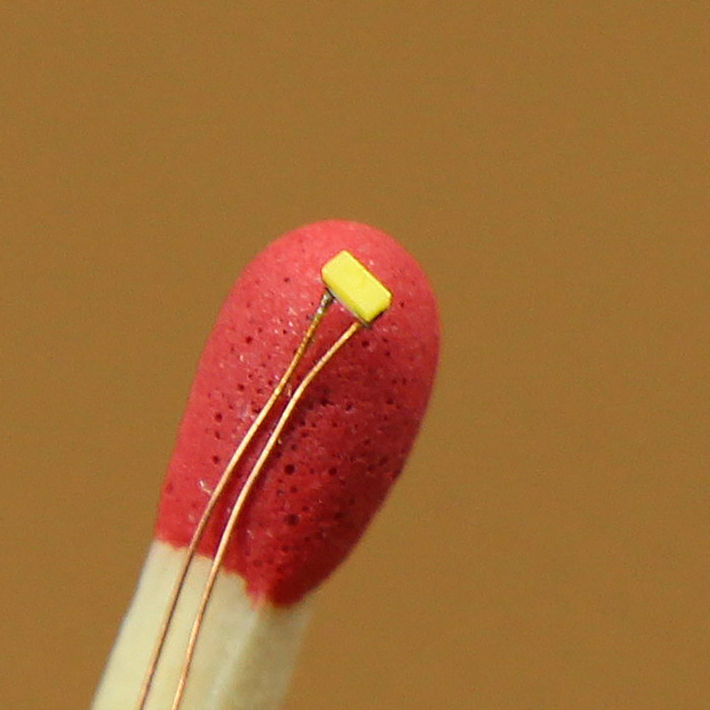 20pcs Pre-wired micro 0.1mm Copper Wire SMD LED 0402 Warm White Lights C0402WM