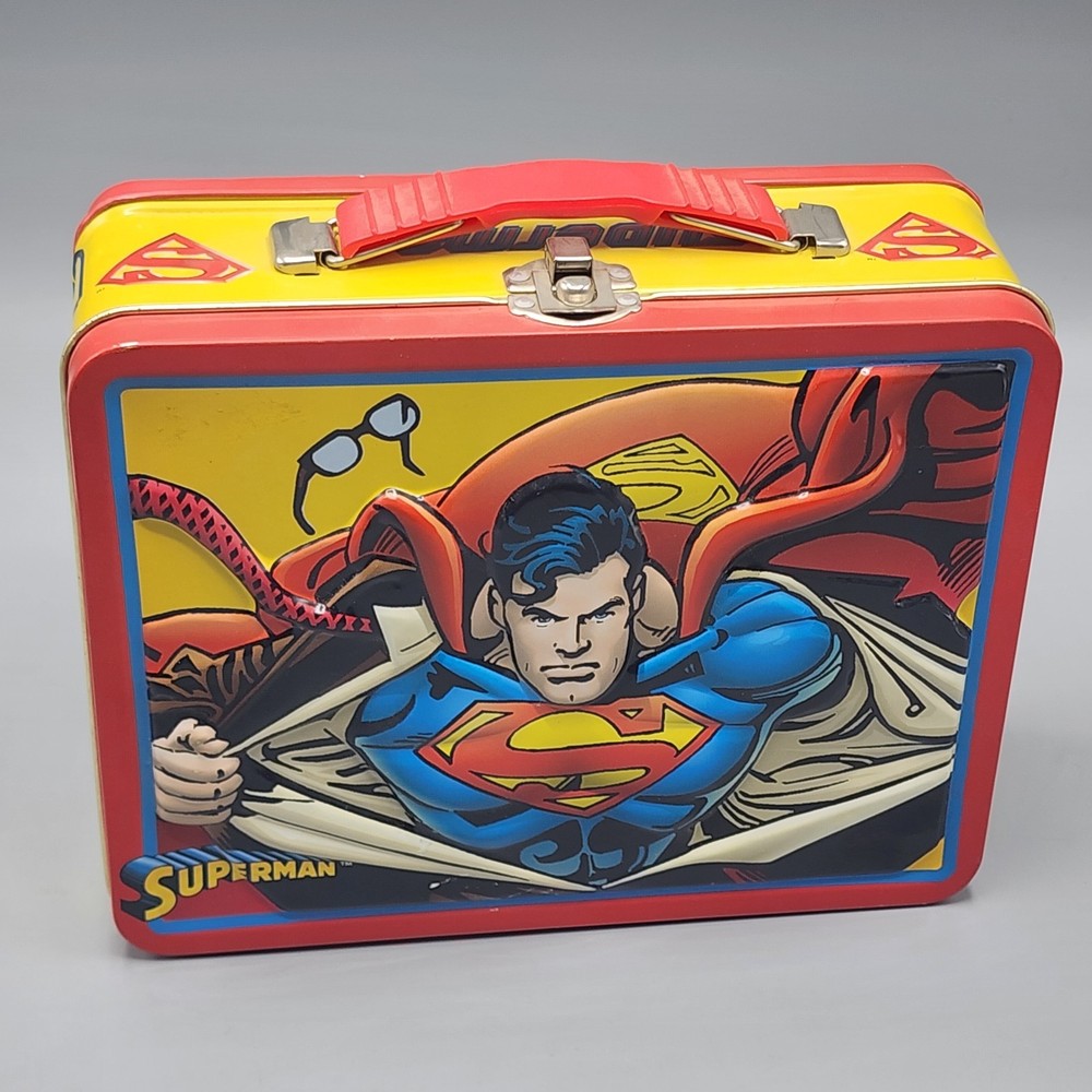 2000 DC Comics Superman Magic Mountain 3D Lunch Box Vintage