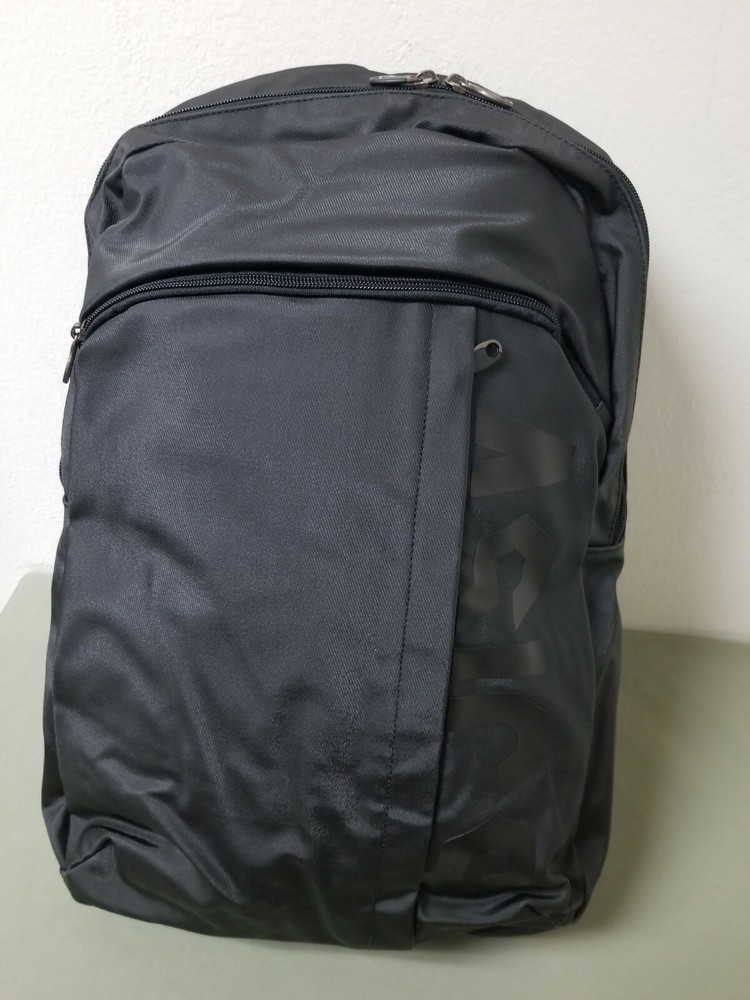 New Asics Womens Converted Weekender Backpack.  Retail 74.00