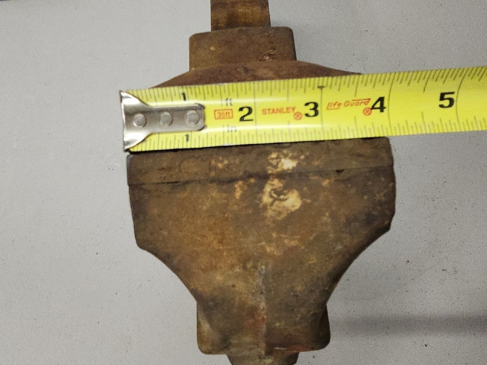 Standard Bench Vise 4" 24lbs