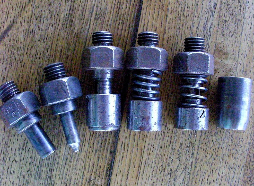 Vintage machine button Upholstery covering die set 20 T R L