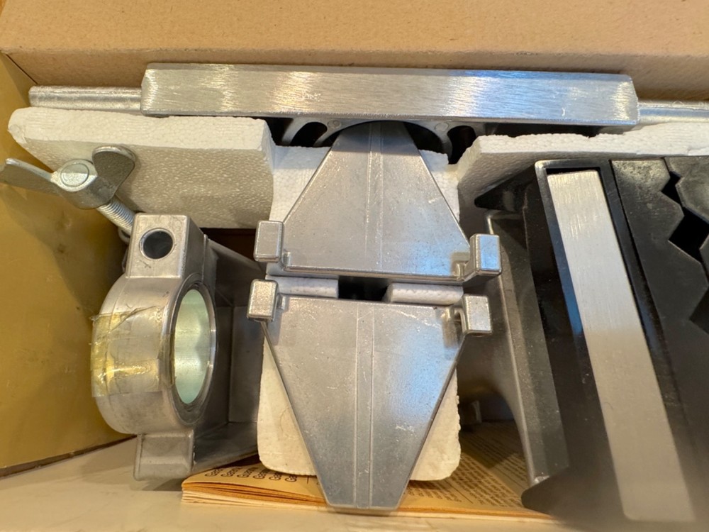 Zyliss Profi-King PLUS Universal Claiming Device - complete and pristine!