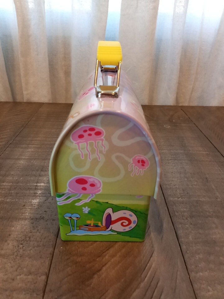 2004 SPONGEBOB SQUAREPANTS mini Lunch Box