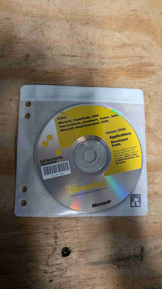 Microsoft Visual Studio 2006 Team Suite CD Developer Tools Applications Model 12