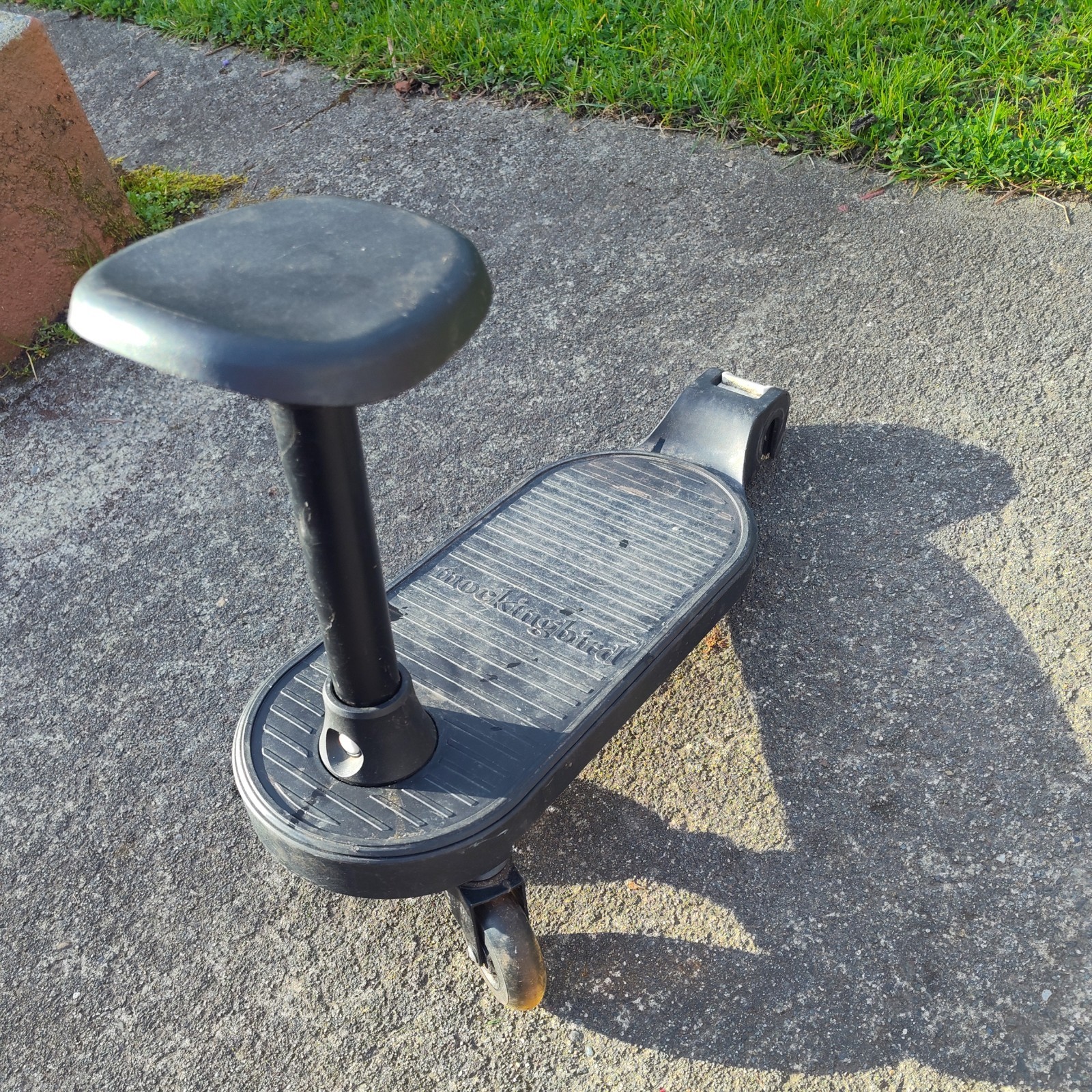Mockingbird Skateboard Attachment With Seat And Attachment Hub
