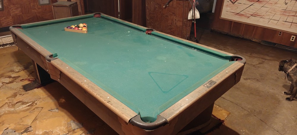 Q Master Billiard Pool Table Green Felt
