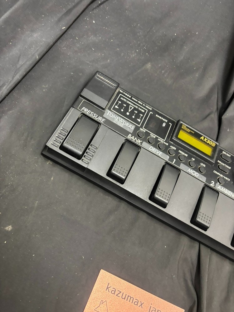 KORG AX30B ToneWorks Bass Multi Effects Processor Pedal Full function