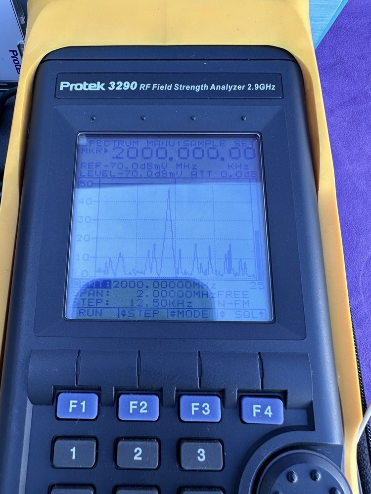 Protek 3290 2.9GHz RF Signal Strength Analyzer