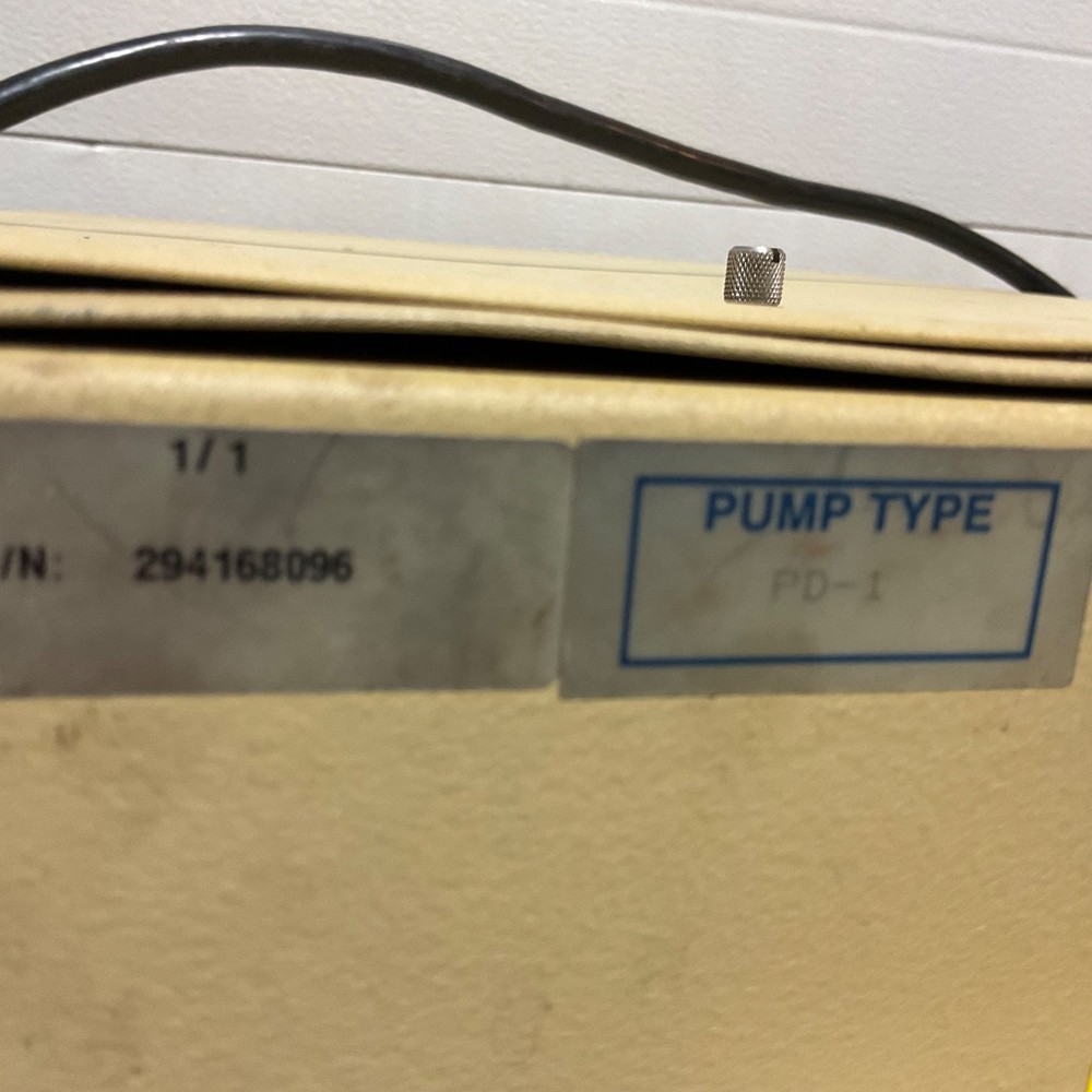 NESLAB Coolflow CFT-33 Refrigerated Recirculator pump type PD-1