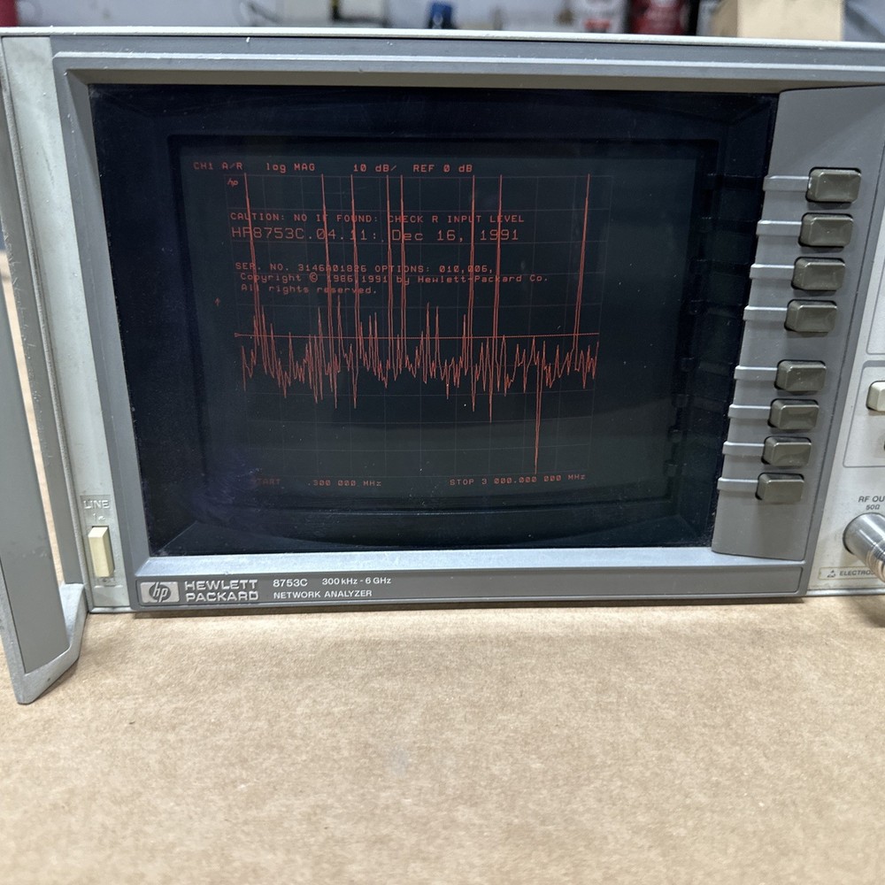 HP 8753C 300kHz-3GHz Network Analyzer w/ 85046B S-Parameter Test Set