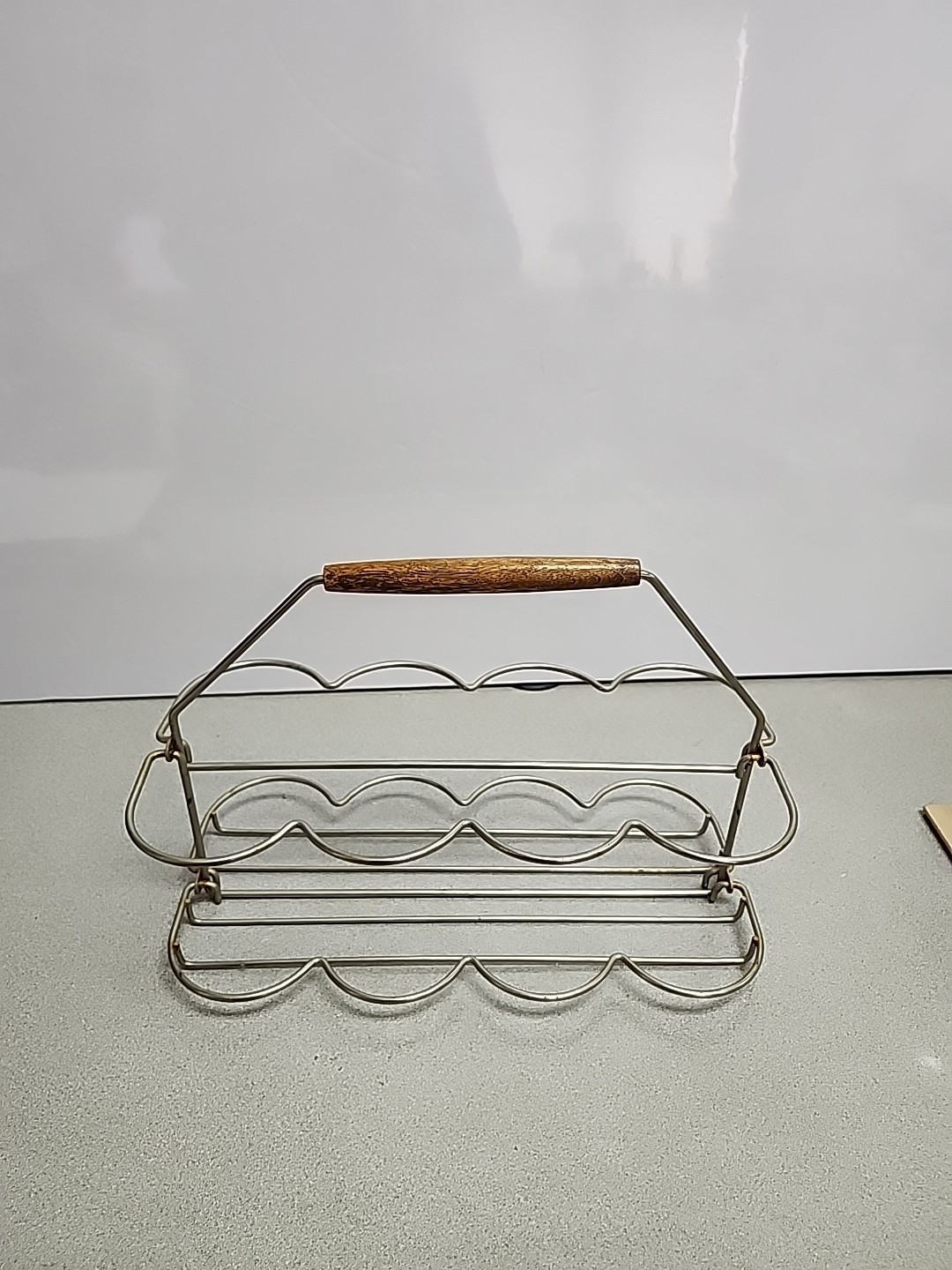 Vtg Collapsible Drinking 8 Glass Holder Caddy Carrier MCM Barware Silver