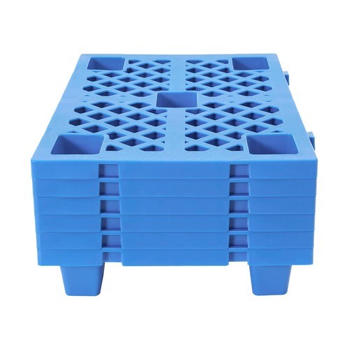 6 Pcs Interlocking Plastic Pallets for Efficient Warehouse Storage