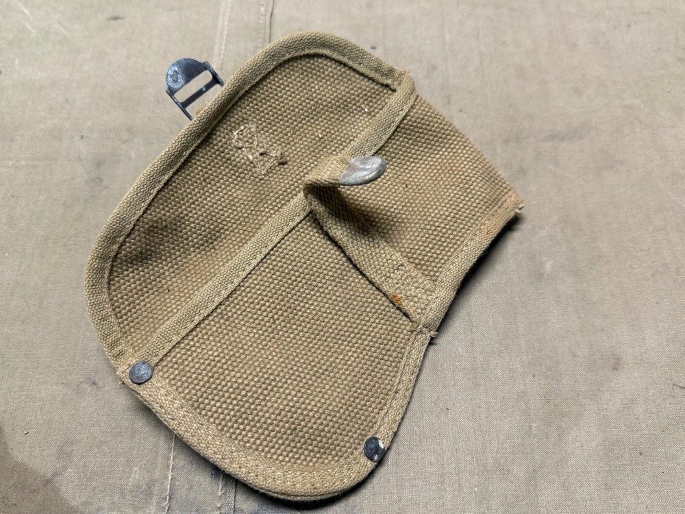 ORIGINAL WWII US ARMY M1942 AXE CARRIER COVER-OD#3, JS&S CO, 1942