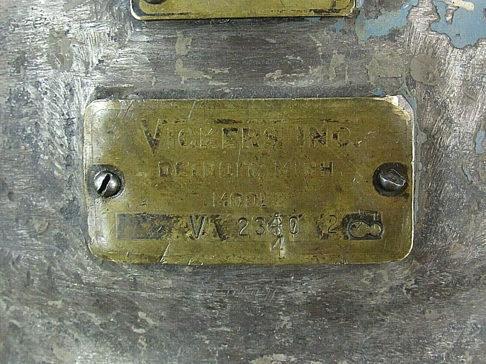 VICKERS VANE PUMP V2340 - USED