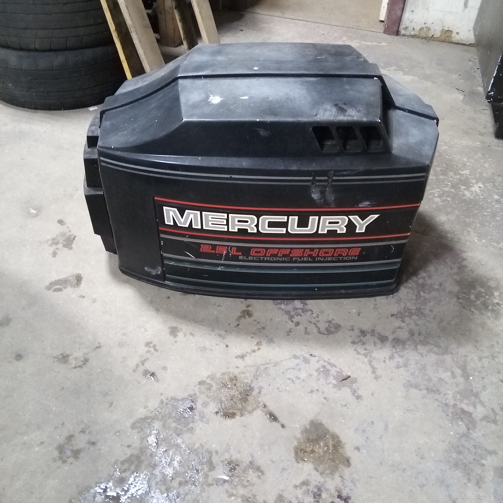 MERCURY OUTBOARD 2.5 L V-6 200 HP XRI Offshore ENGINE MOTOR COVER COWL SS1