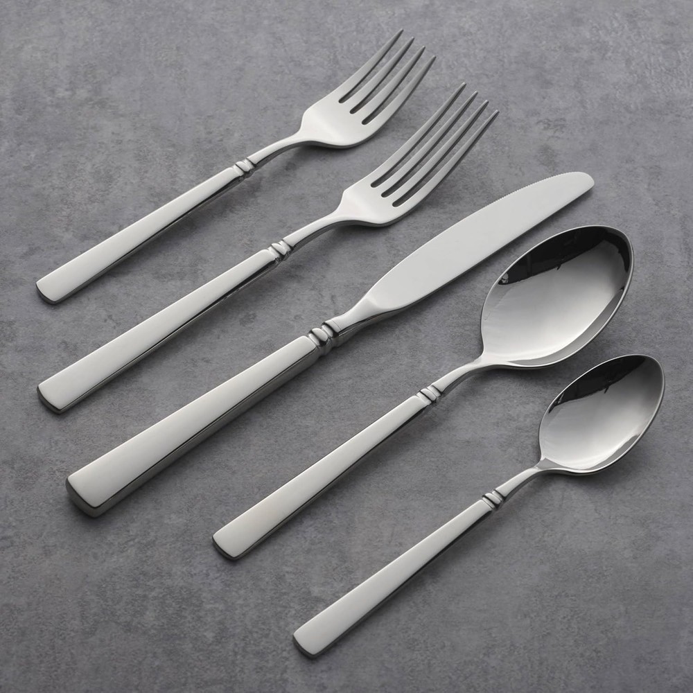 Easton Flatware, 5 Piece, Silver