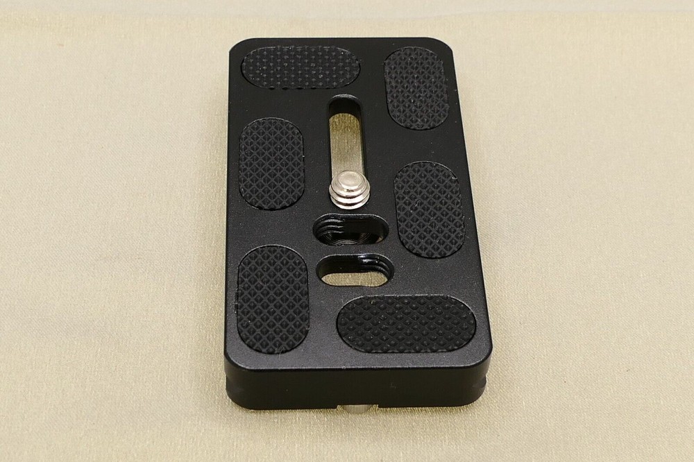 Arca Swiss Type Quick Release Plate 70mm long