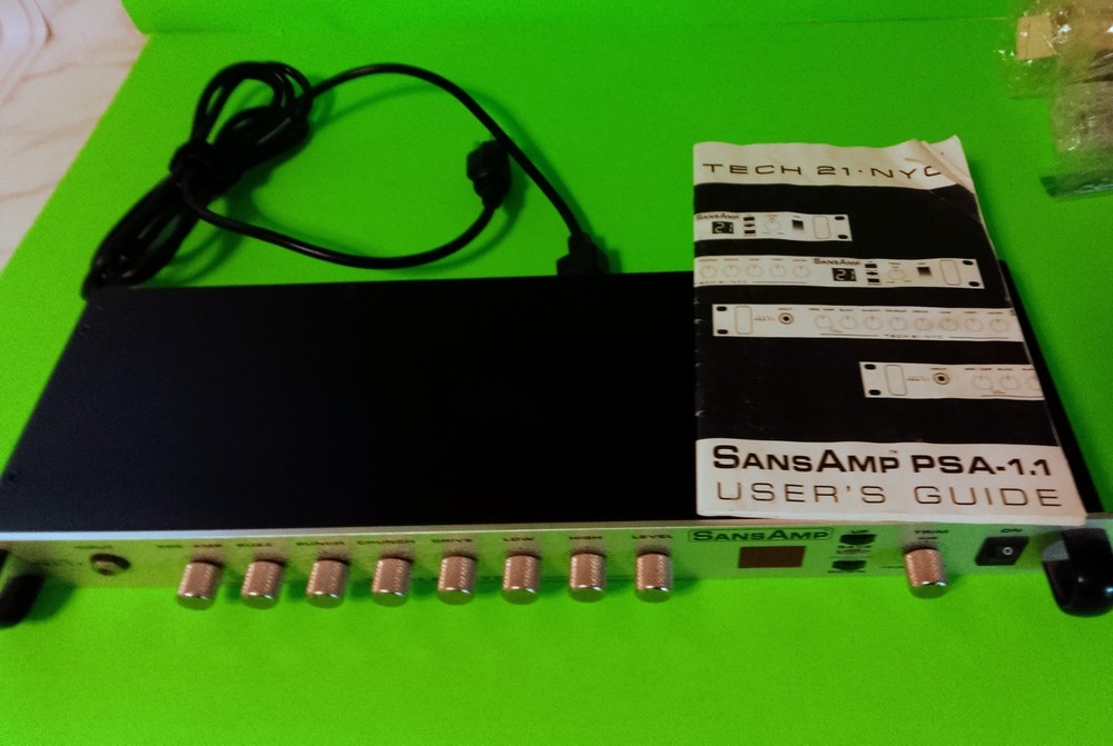 Tech 21 Sansamp PSA 1.1 Guitar Preamp Rack Mount Processor