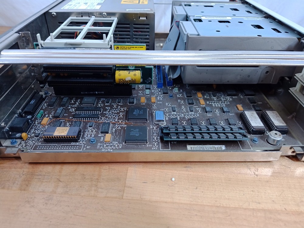 Vintage IBM Personal System/2 Model 30 Desktop Computer 8530-002 Basic 1.1