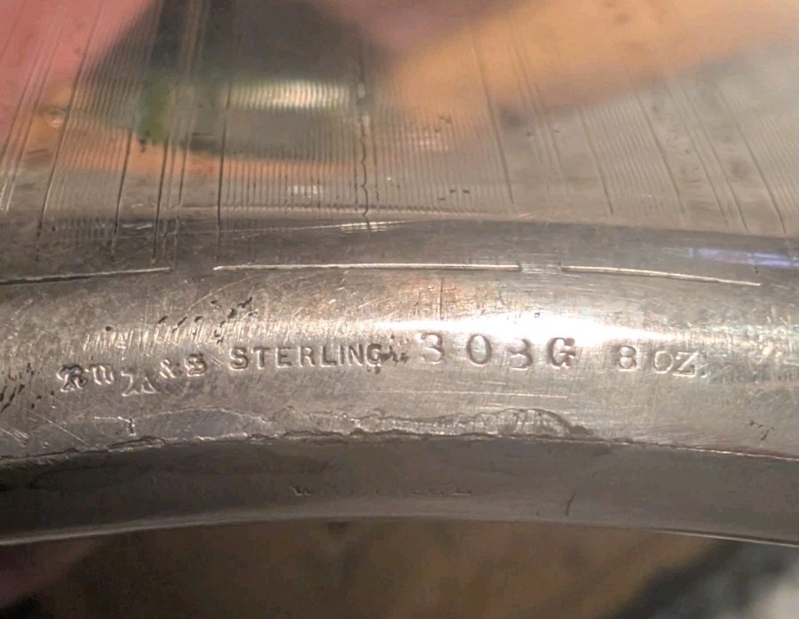 VTG Wallace STERLING SILVER 8oz Flask. Monogrammed "KSG" Unique Piece 195 grams