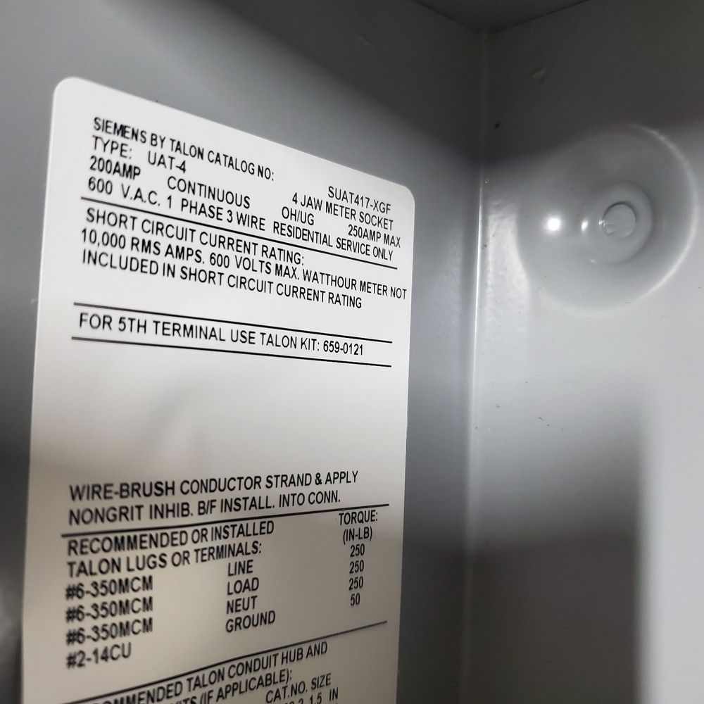 Siemens 200A 4Jaw No Bypass Overhead/Underground Ringless Meter Socket