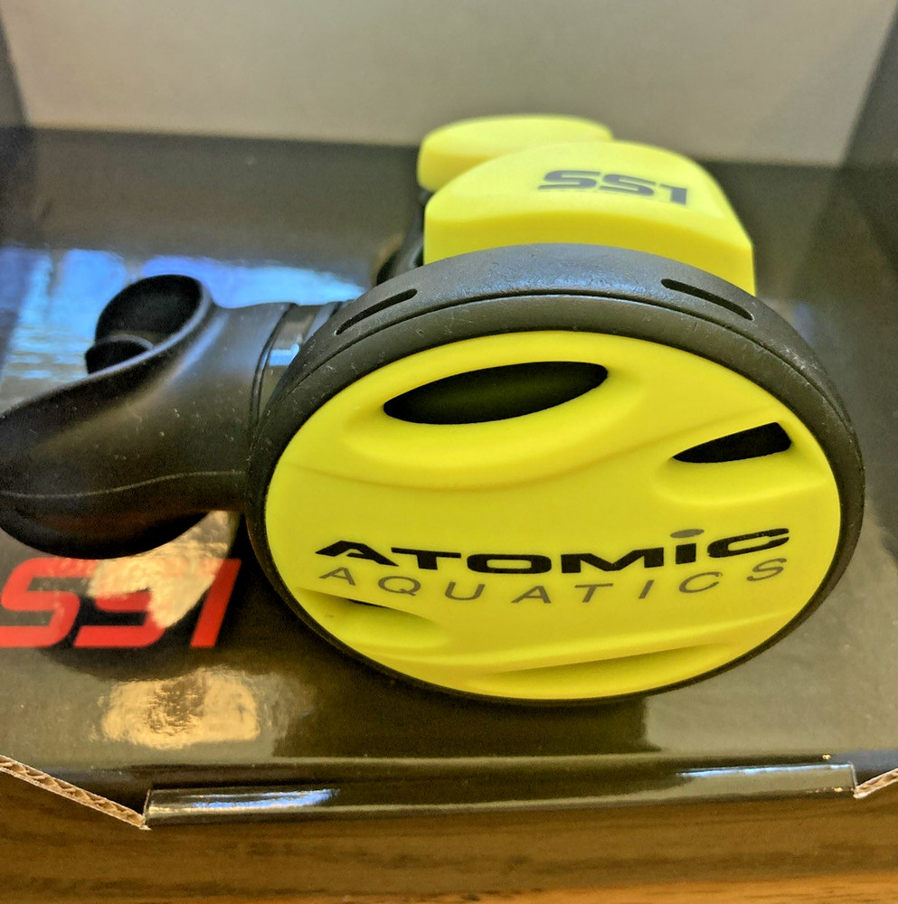 Atomic Aquatics - SS1 Safe Second/Inflator - Includes Hose!