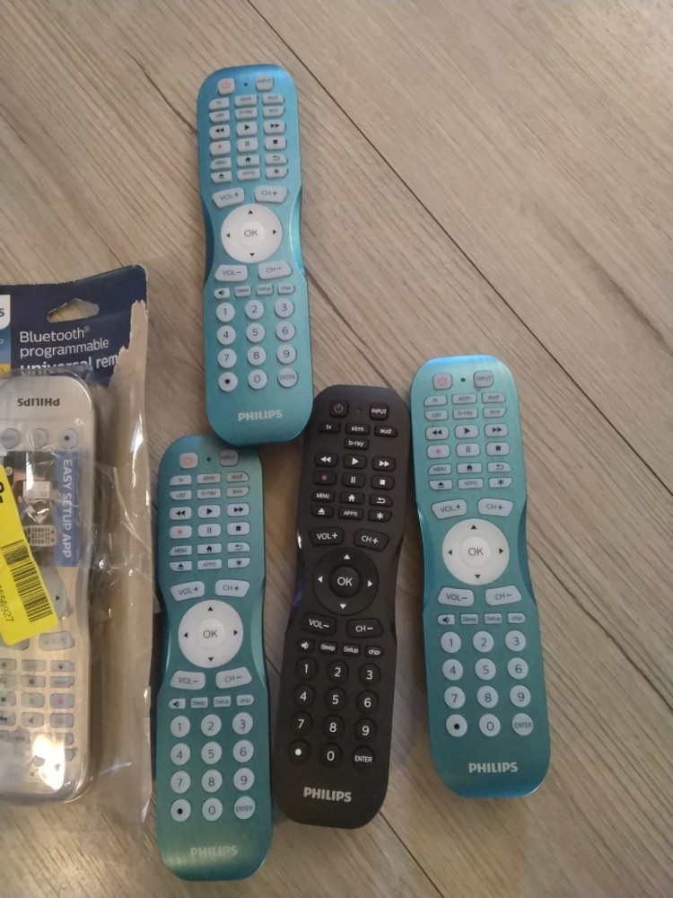 6PK-Philips Elite Plus Four Device Universal Remote Control For Roku