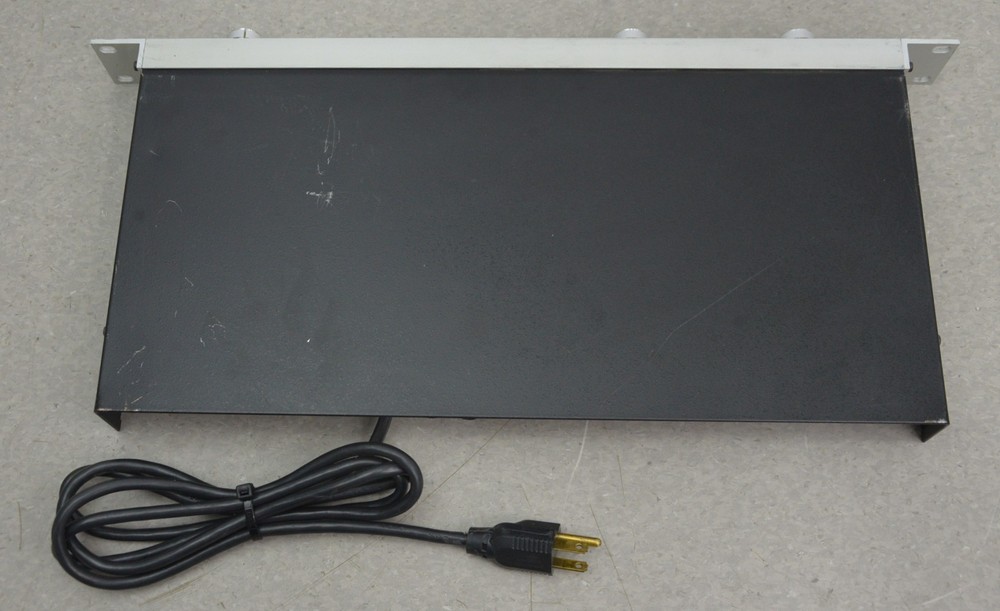Crown D-75 2-Channel Stereo Power Amplifier