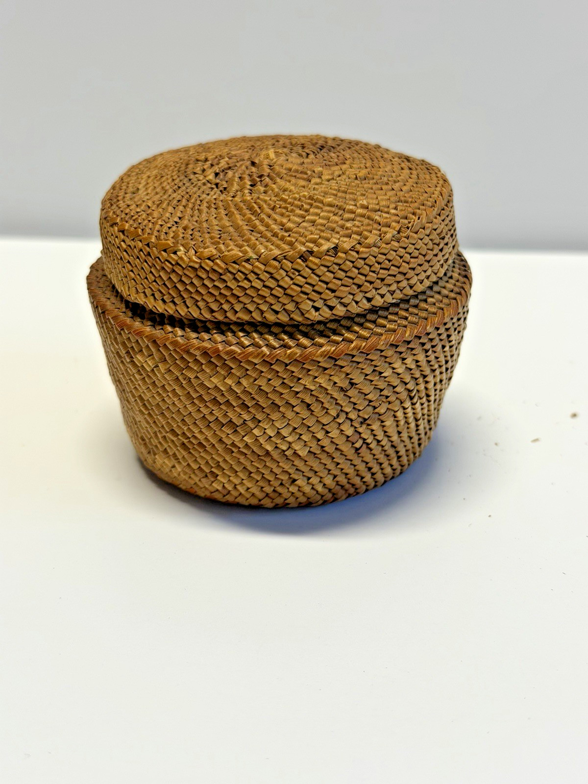 Native American Indian Weaved Lidded Nootka Basket; Small 3"; Early 1900's; #B20