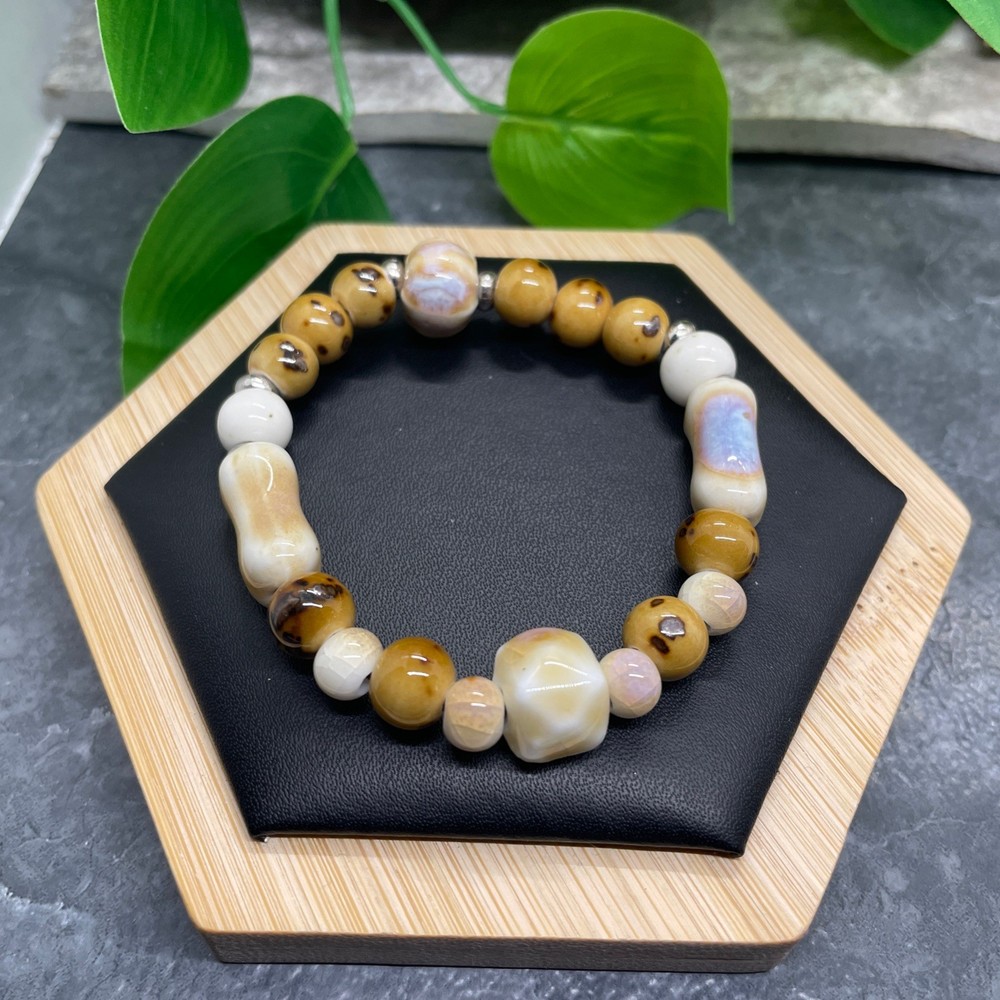 Handmade Ceramic Bead Beaded Stackable 6.25” Plus Stretch Bracelet New B418
