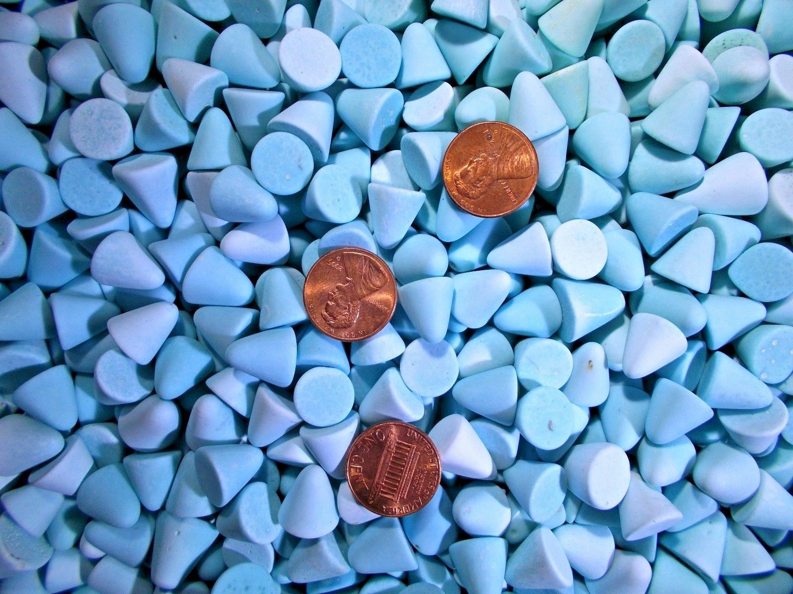 PORCELAIN TUMBLING MEDIA Finish Polish Metals in ROTARY VIBRATORY TUMBLER 4 Lbs