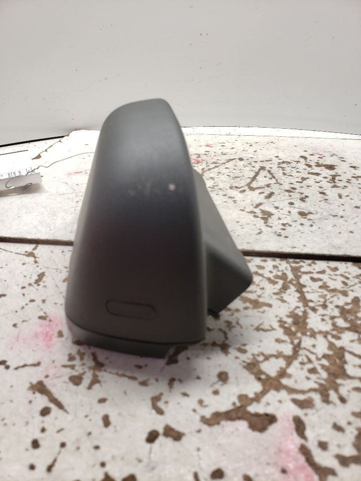 2005 ELEMENT Third Brake Light OEM