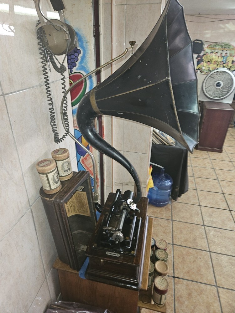 Fonógrafo Edison Home