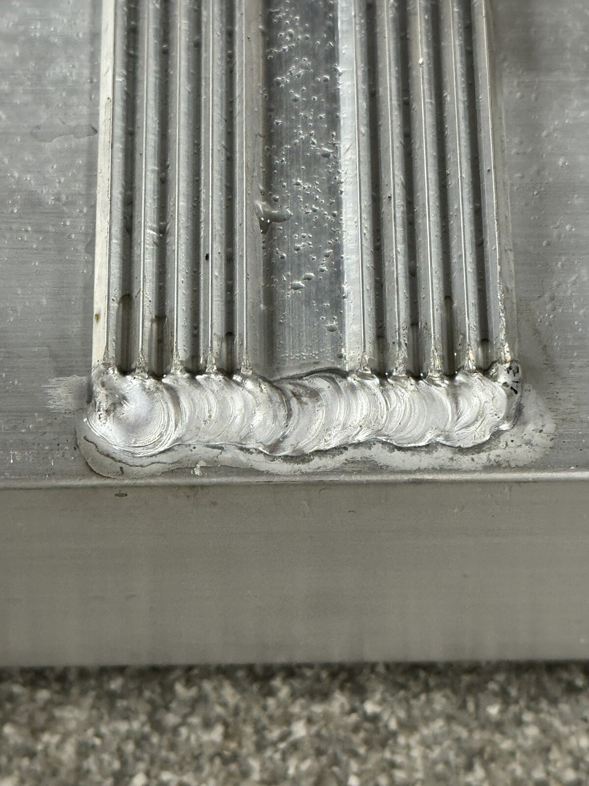 Pair of 87.5''X15'' 10000 LBS Aluminum Trailer Ramps Hook End