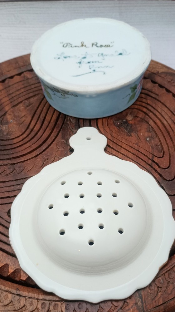 Vintage Blue And Pink Rose Tea Strainer/Diffuser. 2 Piece, Ceramic