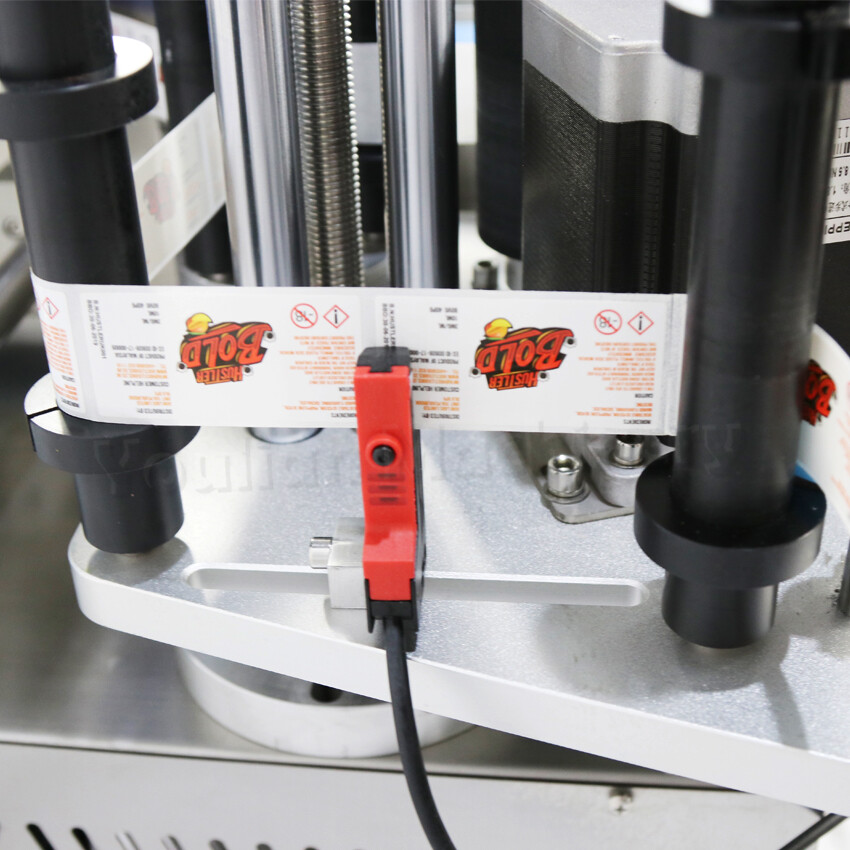 MT-100 Automatic Round Bottle Labeling Machine, Glass Bottle Label Applicator