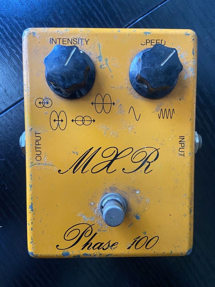 MXR / Phase 100 Script Logo (no250418)